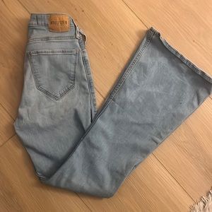 Hollister Light wash denim jeans